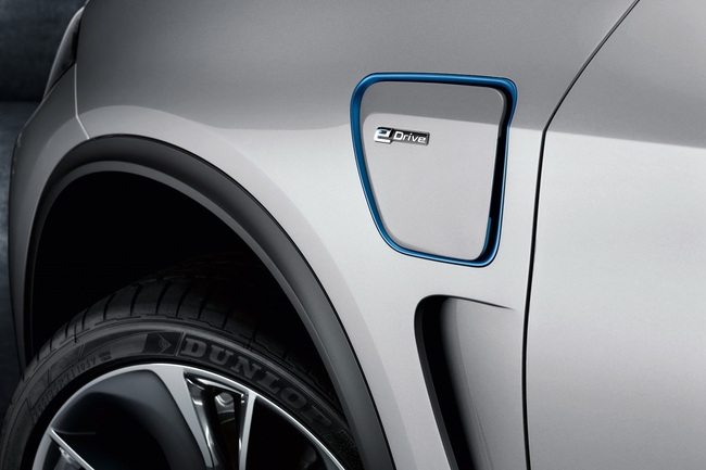 BMW Concept5 X5 eDrive: Chỉ cần 3,8 lít nhiên liệu cho 100 km 12